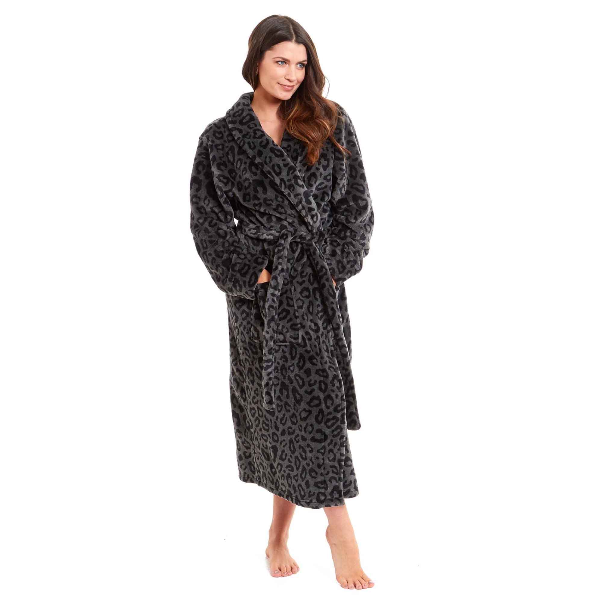 Daisy Dreamer Women's Leopard Print Plush Fleece Bath Robe Dressing Gown Ultra Soft
