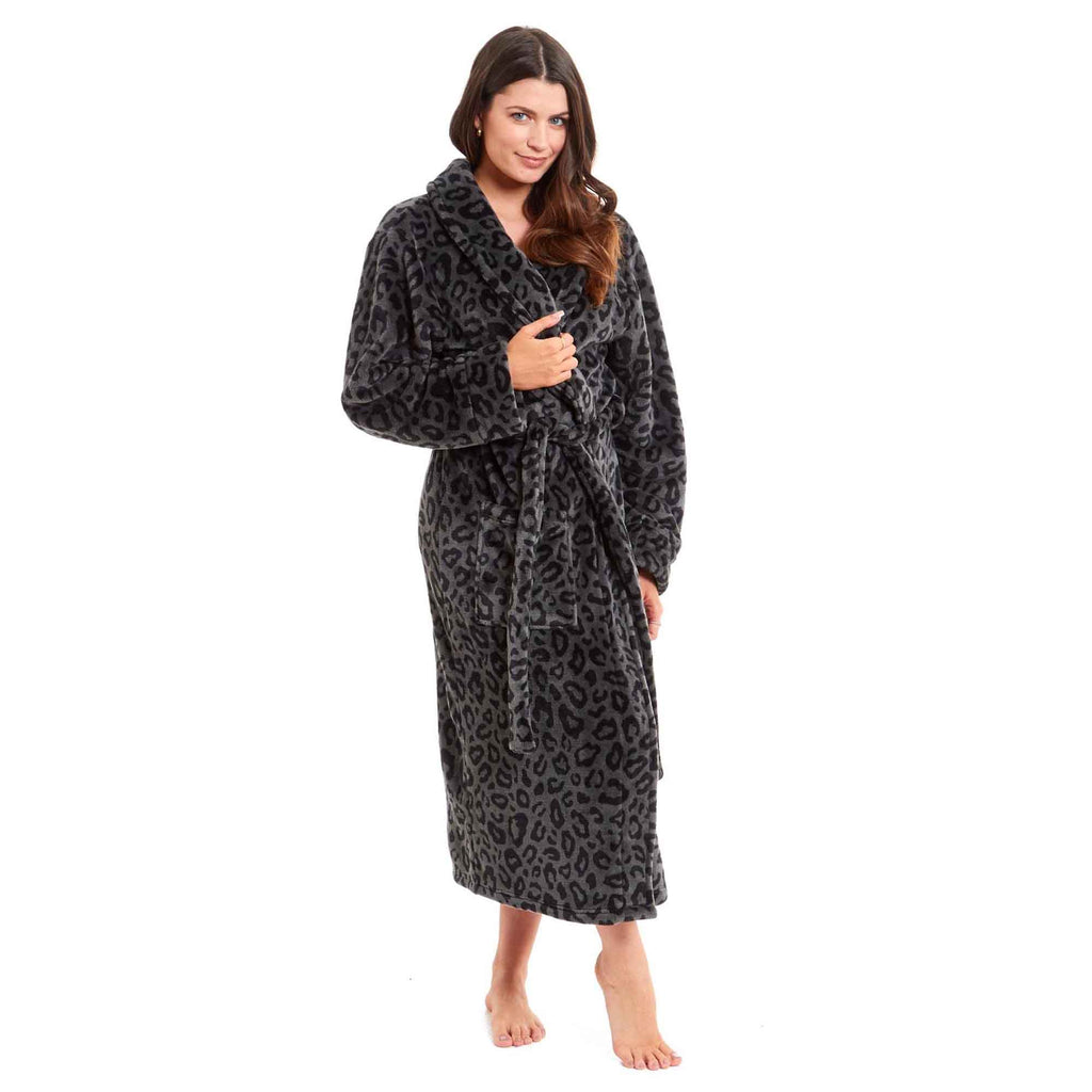 Daisy Dreamer Women's Leopard Print Plush Fleece Bath Robe Dressing Gown Ultra Soft