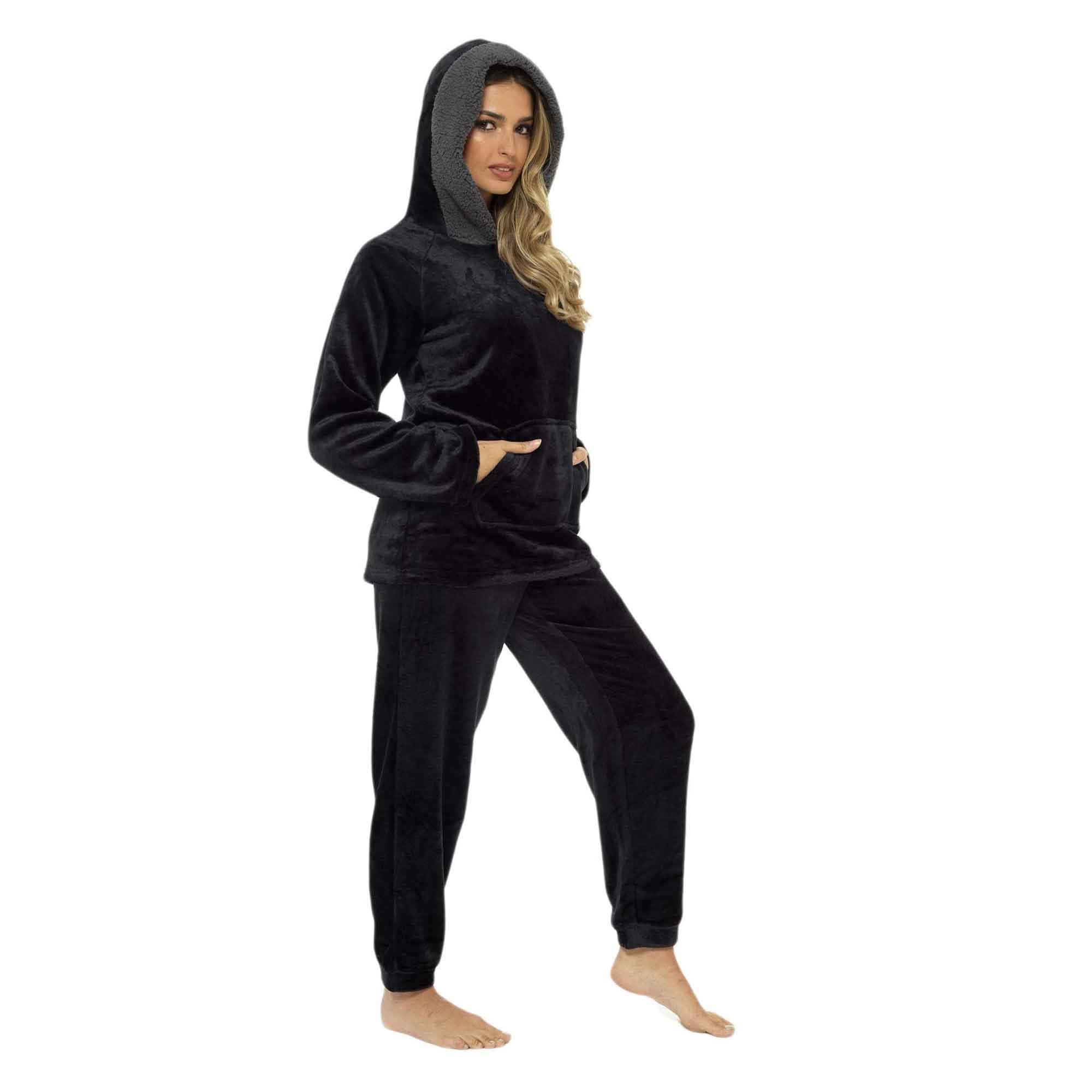 Daisy Dreamer Womens Plush Fleece Hooded Pyjama Set Ultra Soft Winter Nightwear Easy-Care Cotton Rich Sleep Set