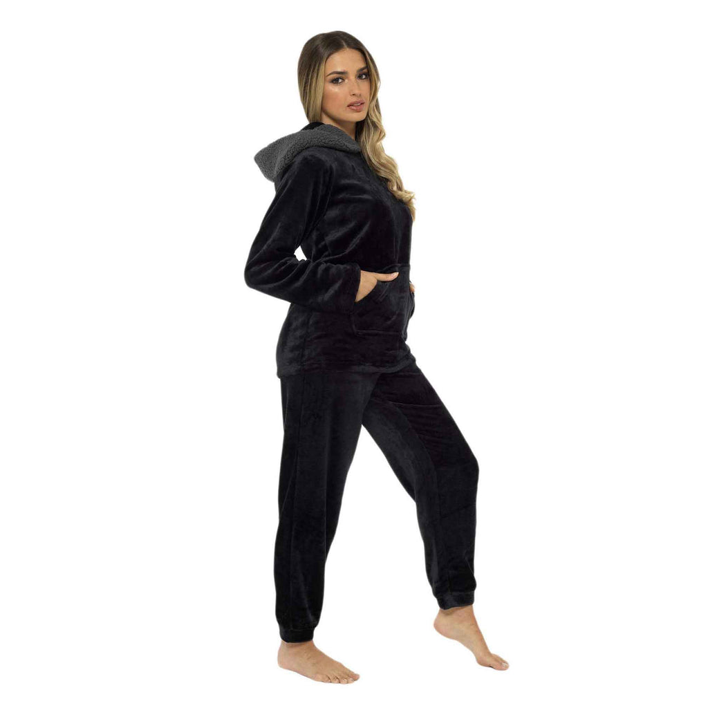 Daisy Dreamer Womens Plush Fleece Hooded Pyjama Set Ultra Soft Winter Nightwear Easy-Care Cotton Rich Sleep Set