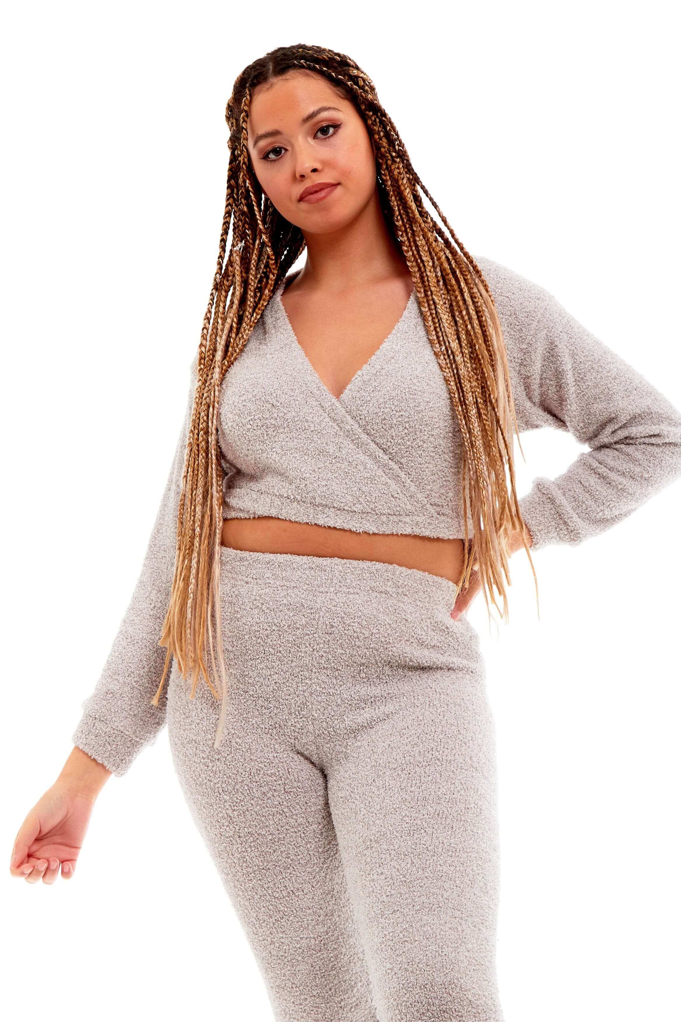 Daisy Dreamer Women's Teddy Fleece Loungewear Set With Long Sleeve Wrap Top And Stretch